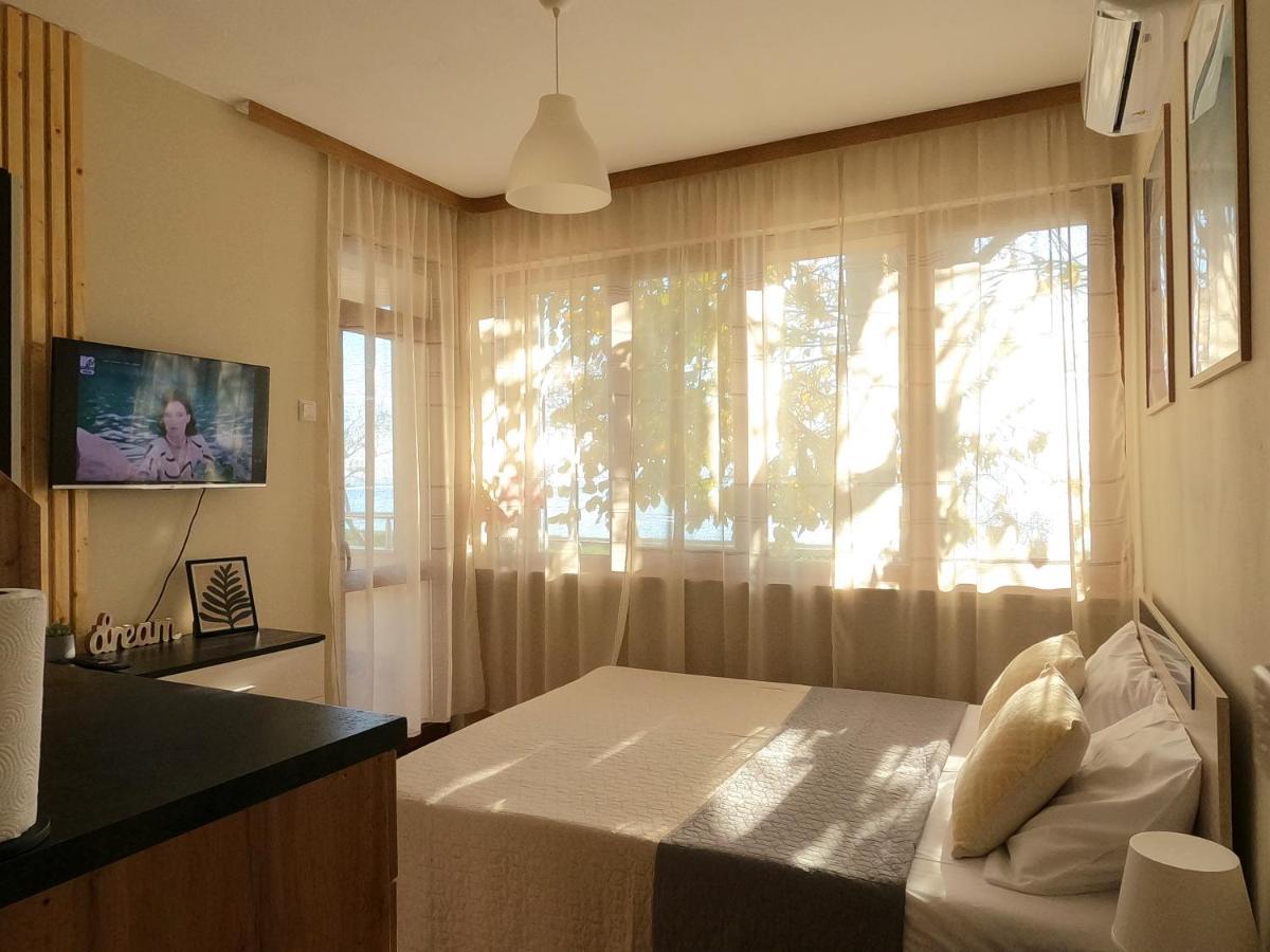 Sunset Yavorov Pomorie Appartement Buitenkant foto